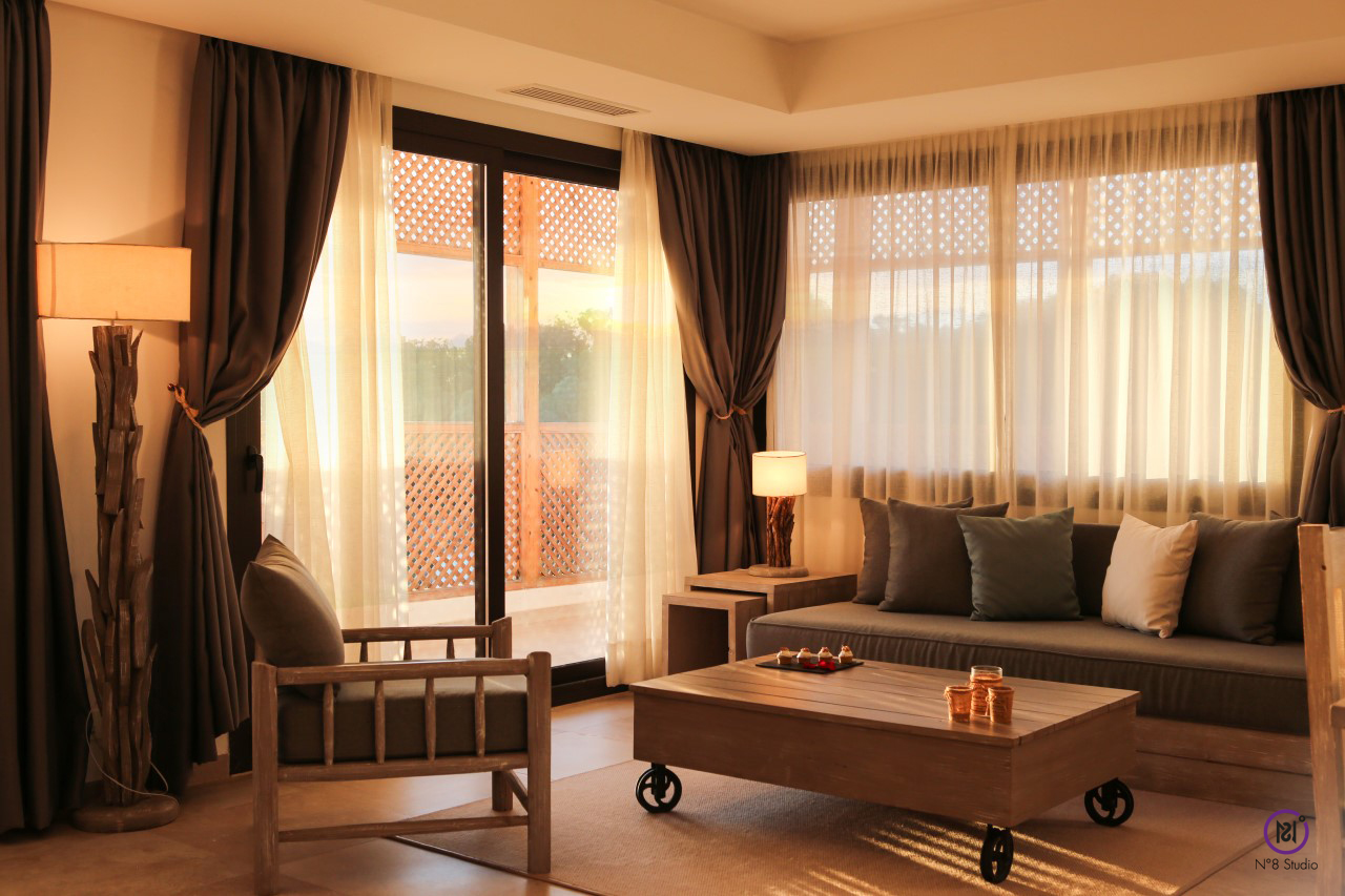 AZEMBAY-hotel-suite-senior-village-1